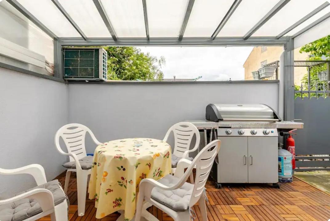 Maisonnette Avec Terrasse ストラスブール エクステリア 写真